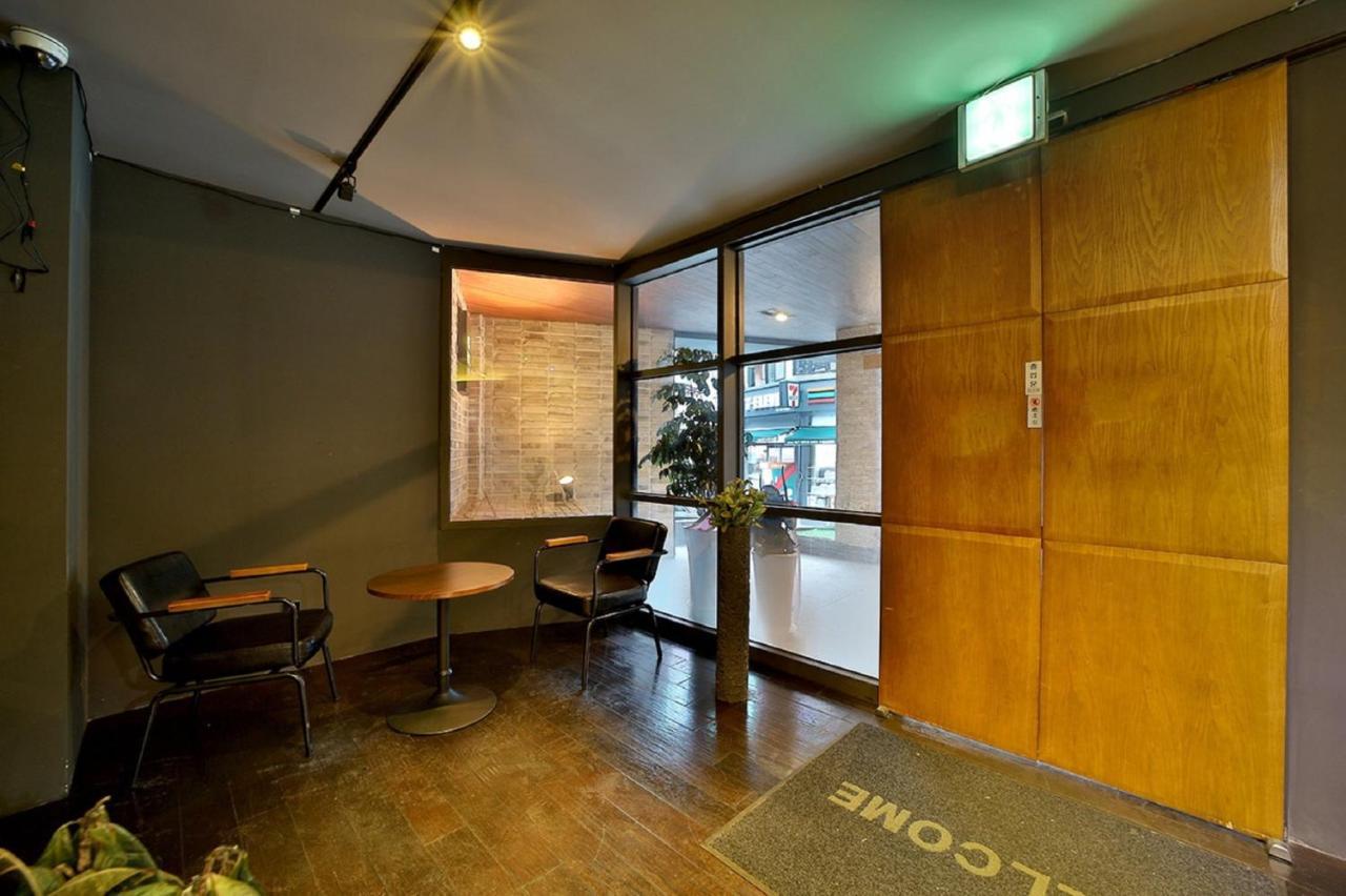 Seomyeon Hound Hotel 1St Street Μπουσάν Εξωτερικό φωτογραφία