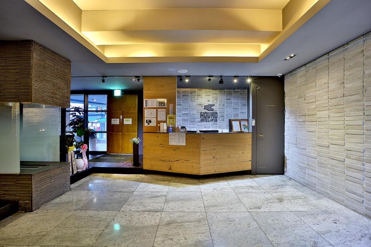 Seomyeon Hound Hotel 1St Street Μπουσάν Εξωτερικό φωτογραφία