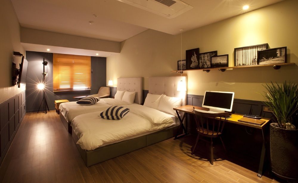 Seomyeon Hound Hotel 1St Street Μπουσάν Εξωτερικό φωτογραφία